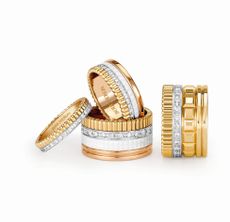 A new luxury code by employing ceramic as a glossy foil to white diamonds
